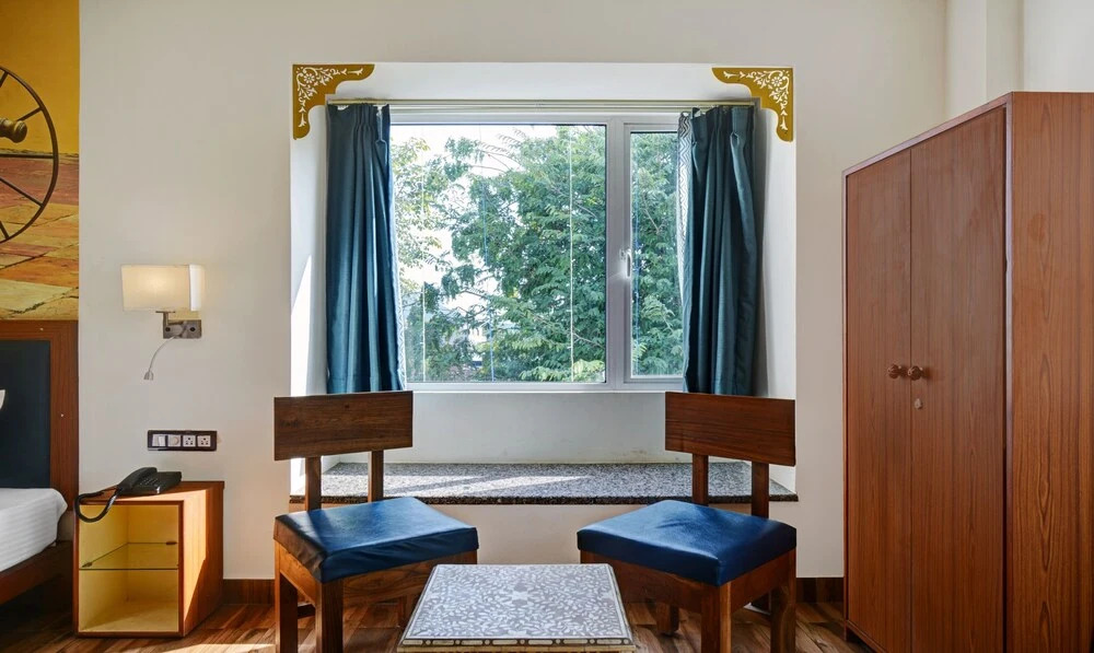 Удаипур: Treebo Trend The Lavit Malhar With Mountain View