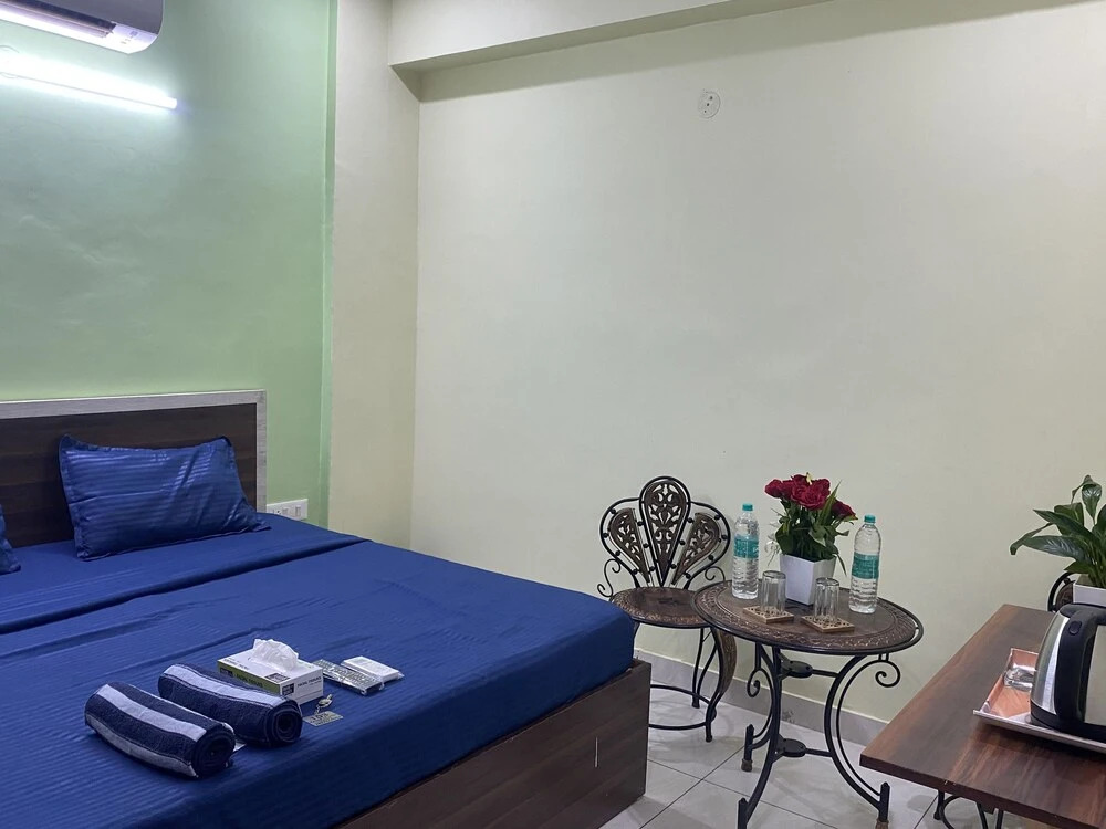 Гуруграм: Pause LAVISH Living Gurgaon