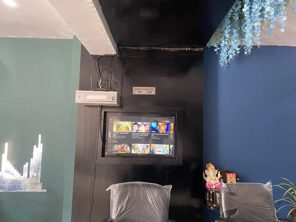 Гуруграм: Pause LAVISH Living Gurgaon