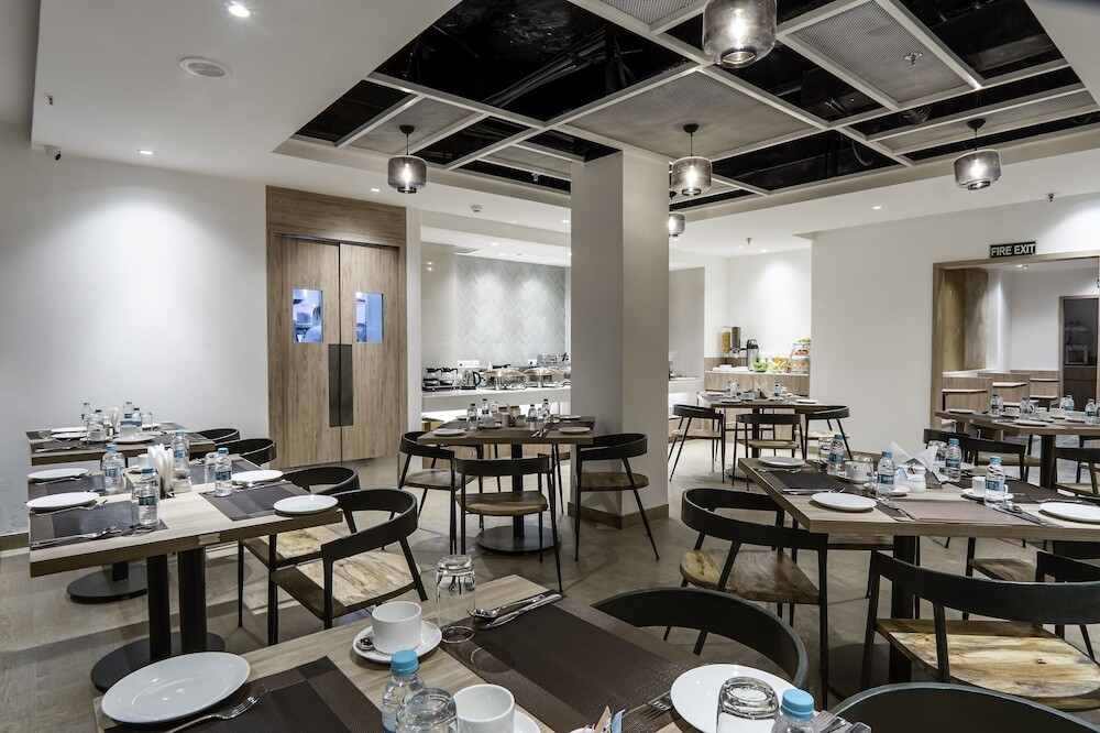 Нью-Дели: Le ROI Express Paharganj