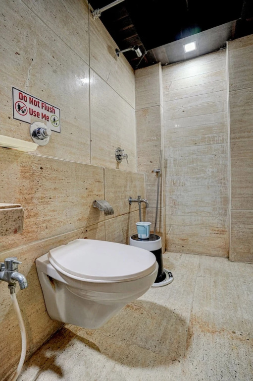 Тхане: Hotel RR Suites - Near LODHA Xperia Mall