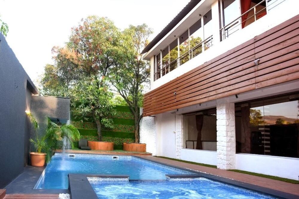 Игатпури: Sky Taj Villa 5 BHK