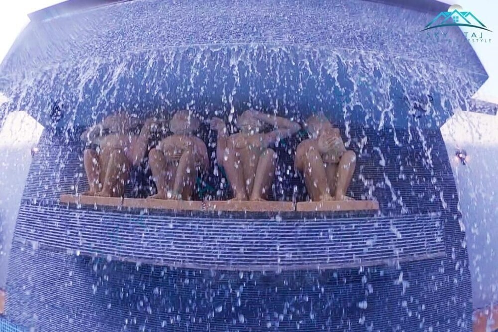 carousel image 2