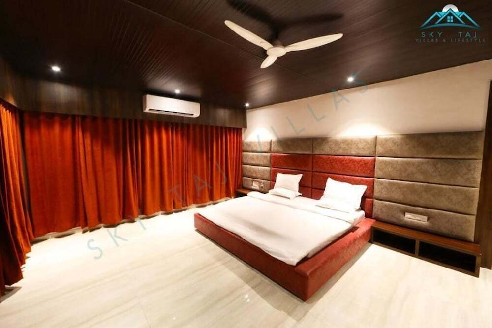 Игатпури: Sky Taj Villa 5 BHK
