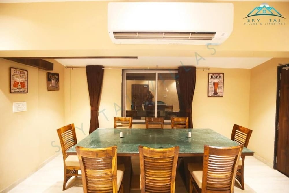 Игатпури: Sky Taj Villa 5 BHK