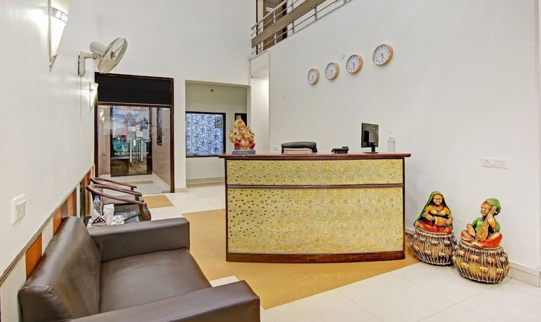 Гуруграм: Treebo Trend Amexx Sector 55 Gurugram