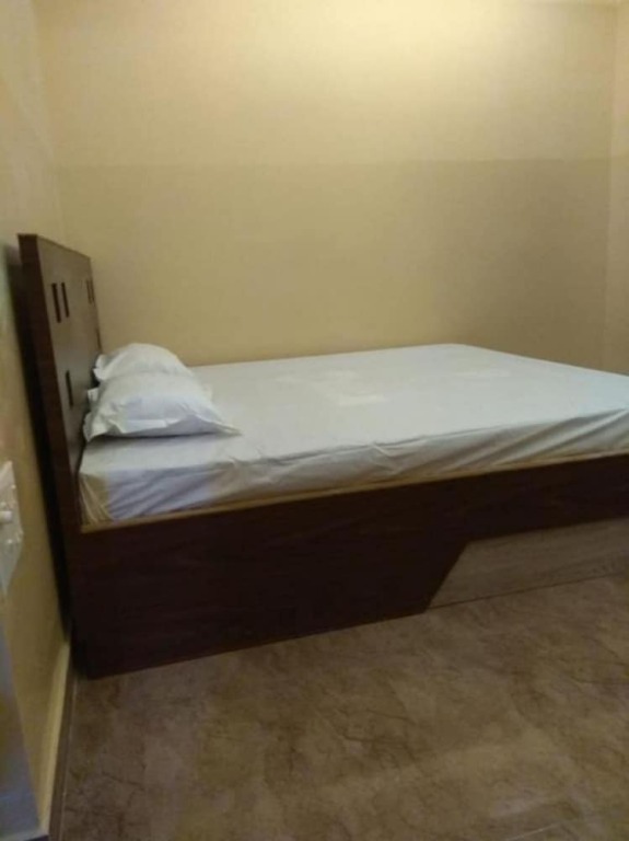 Пури: Goroomgo New Moon Inn Puri1024