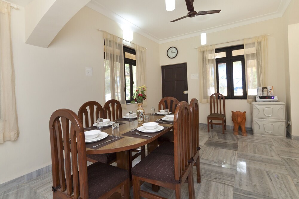Калангут: Villa Calangute Phase 7
