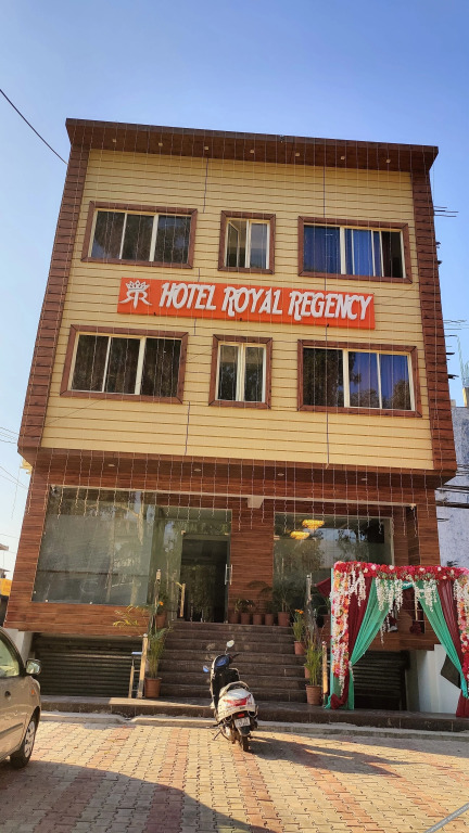 Панчкула: Royal Regency