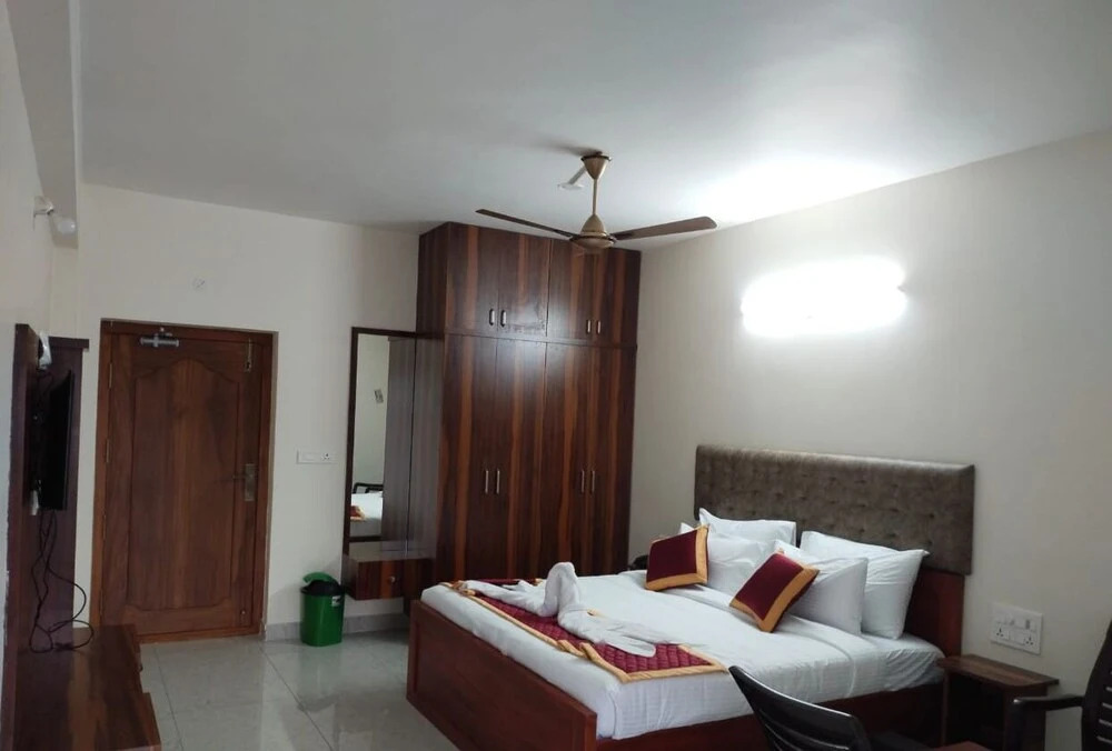 Гуммидипунди: PPH Living KVR Residency