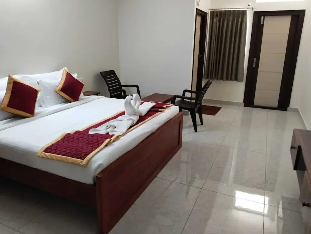Гуммидипунди: PPH Living KVR Residency