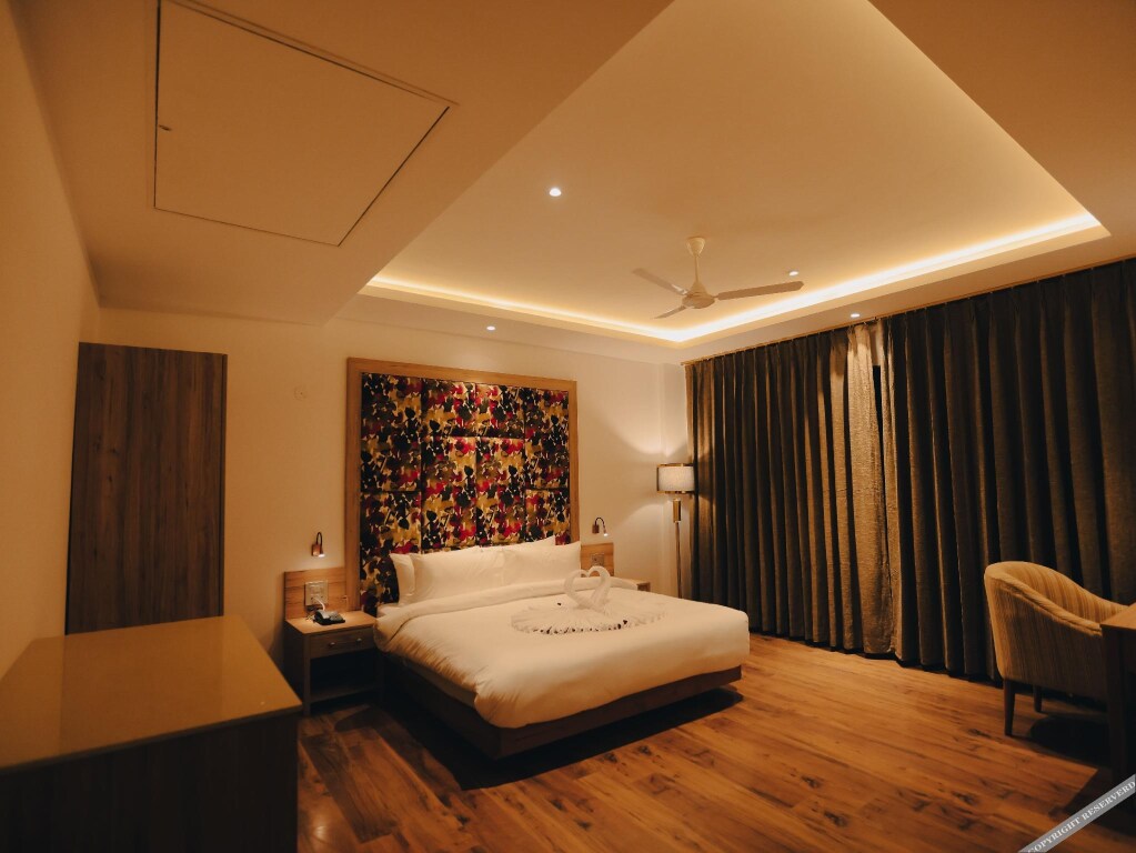 Дехрадун: Clarks Inn Express Dehradun