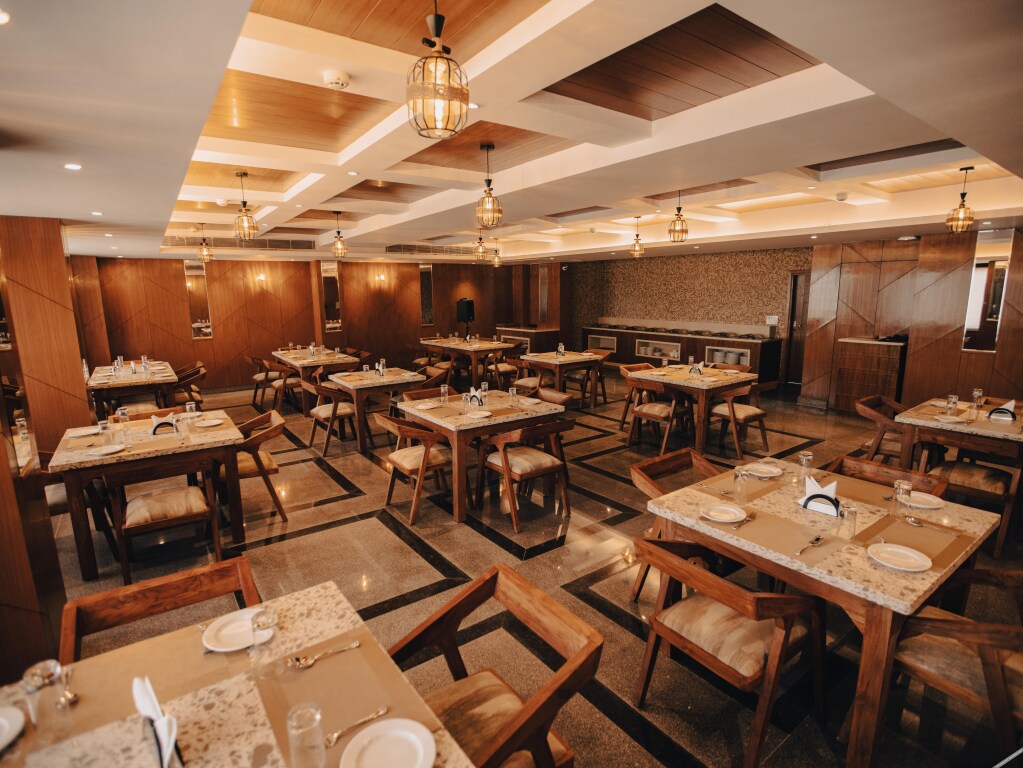 Дехрадун: Clarks Inn Express Dehradun
