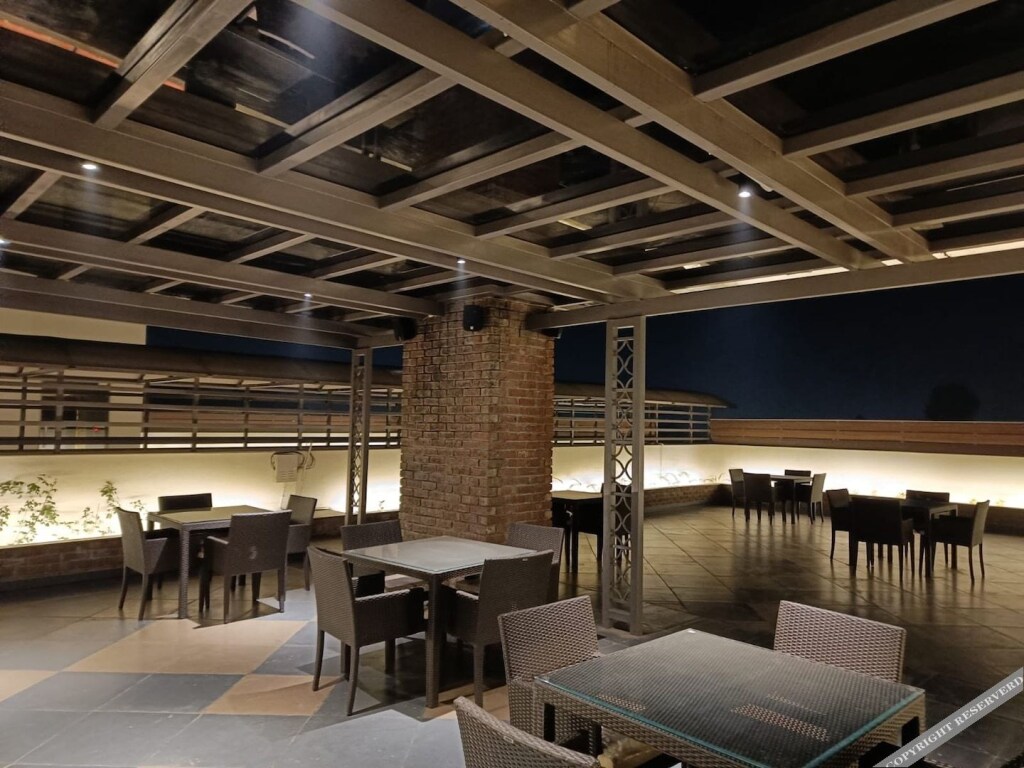 Дехрадун: Clarks Inn Express Dehradun