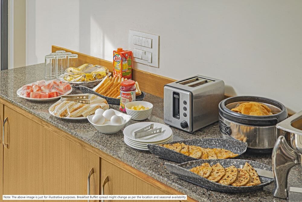 Виджаявада: Treebo Madhuvan Grand