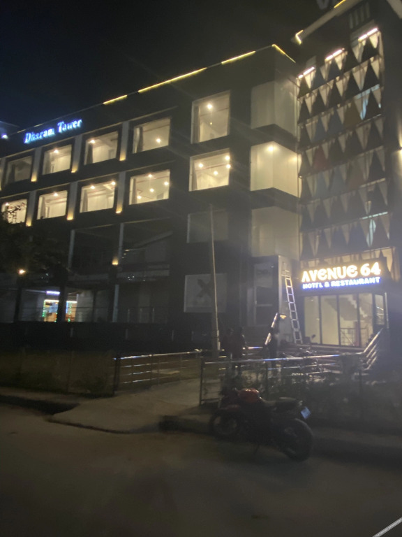 Гуруграм: Avenue 64