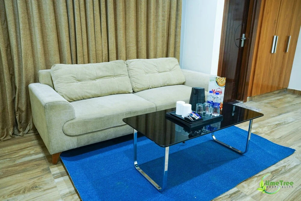 Гуруграм: Lime Tree Hotel Near 32nd Milestone