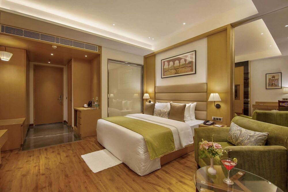 Алипур: Sarovar Portico Sonipat