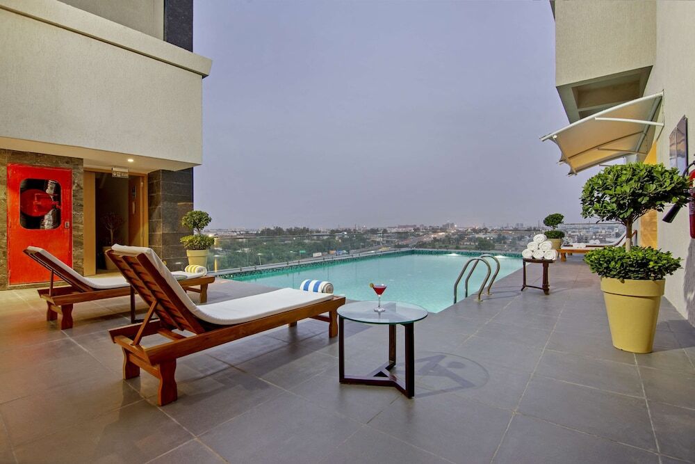 Алипур: Sarovar Portico Sonipat