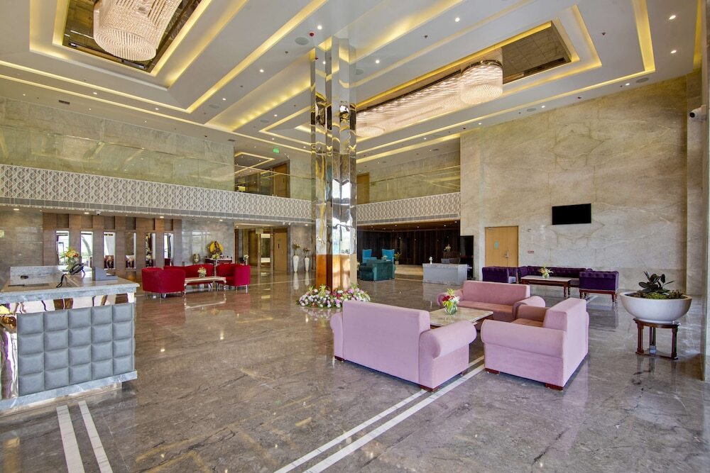 Алипур: Sarovar Portico Sonipat