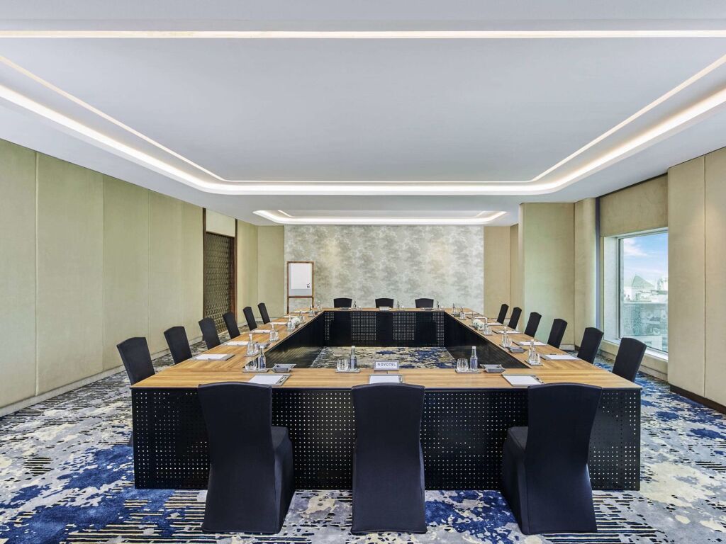 Мумбаи: Novotel Mumbai International Airport