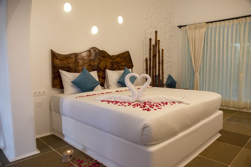 Калапет: Conch Resort-Luxury Private Pool Suites