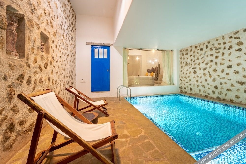Калапет: Conch Resort-Luxury Private Pool Suites
