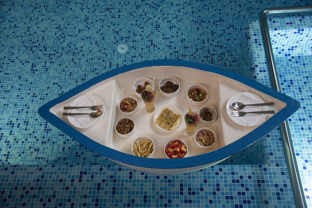 Калапет: Conch Resort-Luxury Private Pool Suites