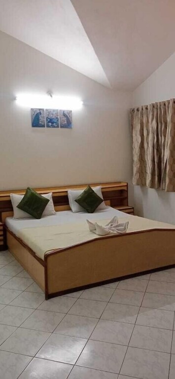 Ахмедабад: Elis Hospitality Service Parth Bungalow