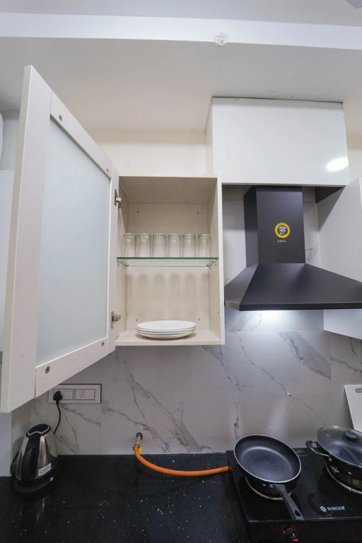 Гуруграм: Lime Tree 2 Bhk Apartment Golf Course