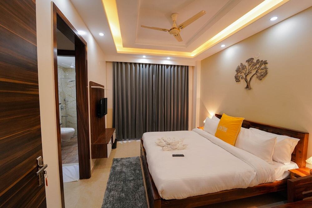 Гуруграм: Lime Tree 2 Bhk Apartment Golf Course