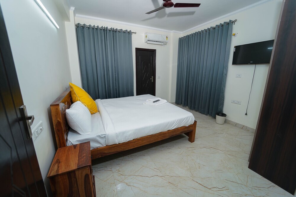 Гуруграм: Lime Tree Hotel Manesar
