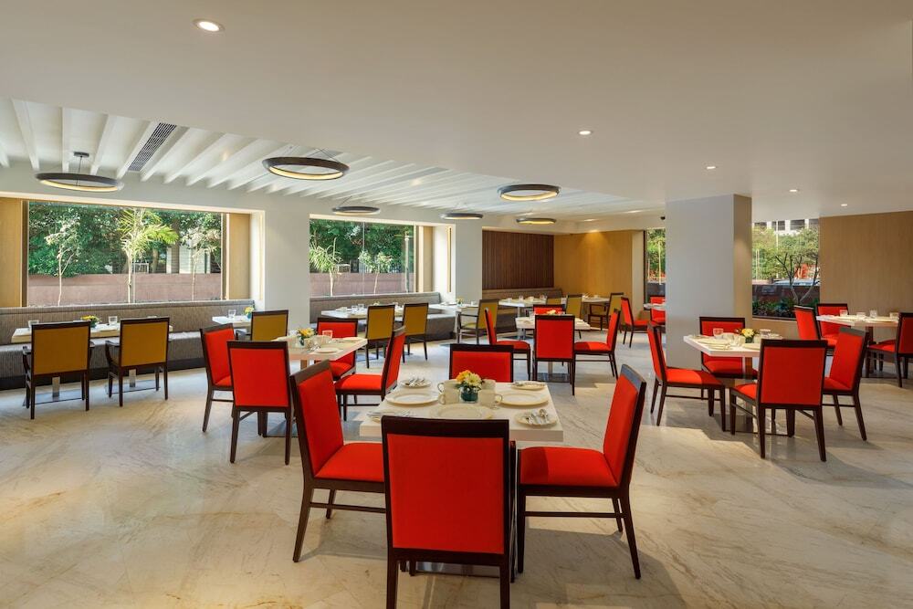 Большая Нойда: Ginger Greater Noida, Pari Chowk