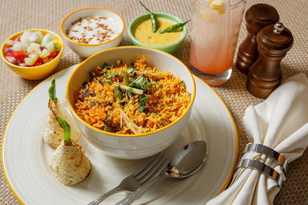 Большая Нойда: Ginger Greater Noida, Pari Chowk