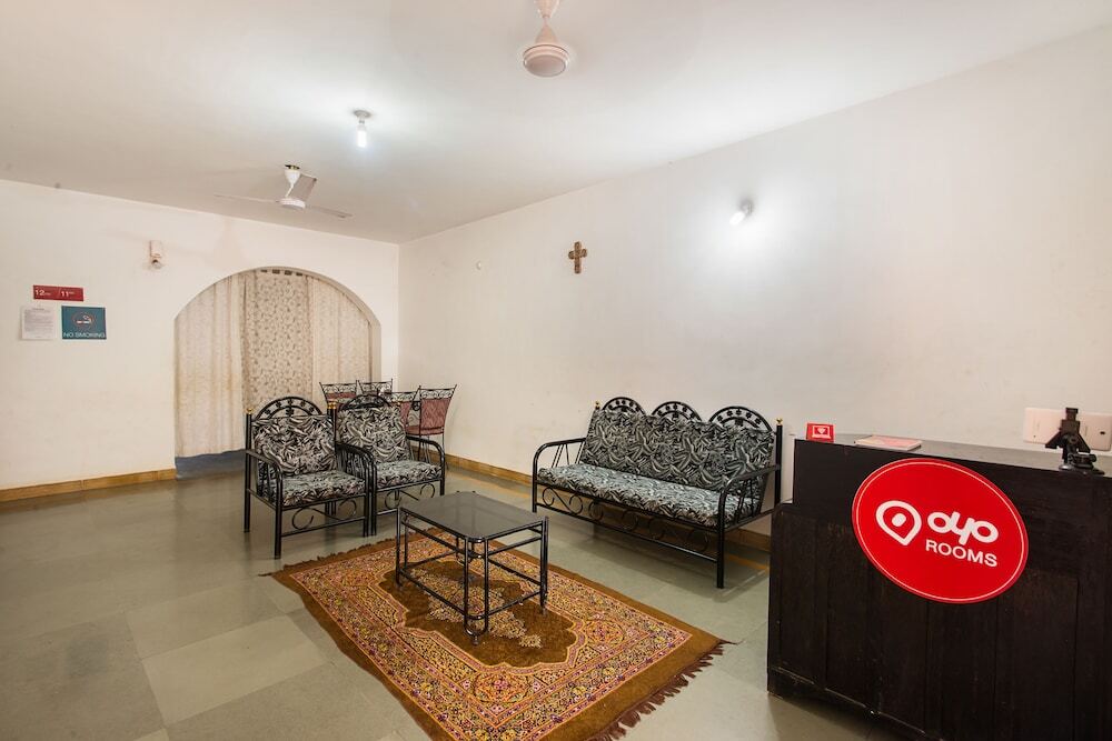 Верем: OYO Rooms Behind Nikhil Wines Calangute