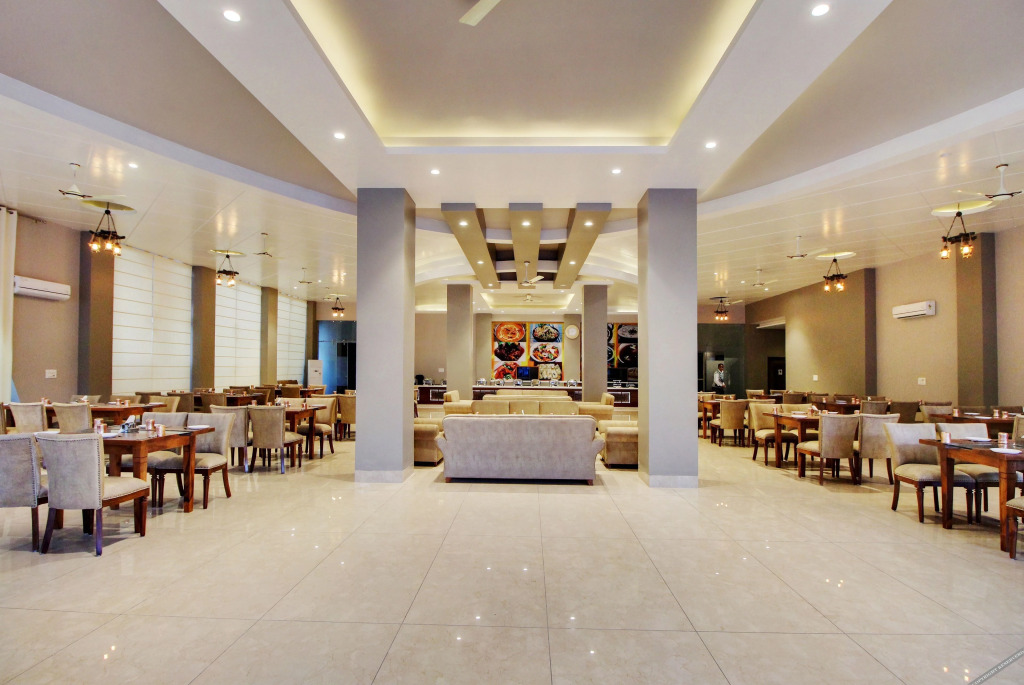 Наинитал: Maulik Mansion Resort