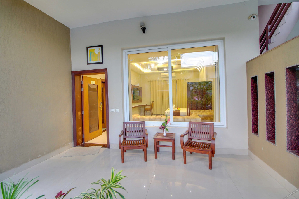Наинитал: Maulik Mansion Resort