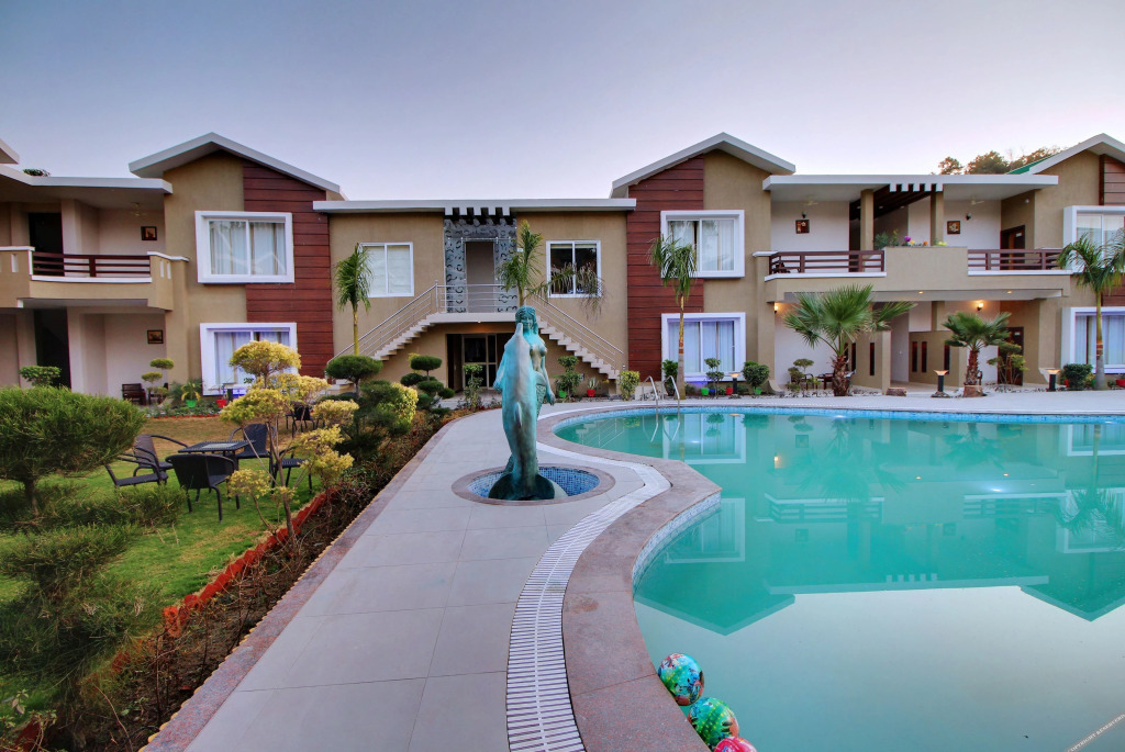 Наинитал: Maulik Mansion Resort