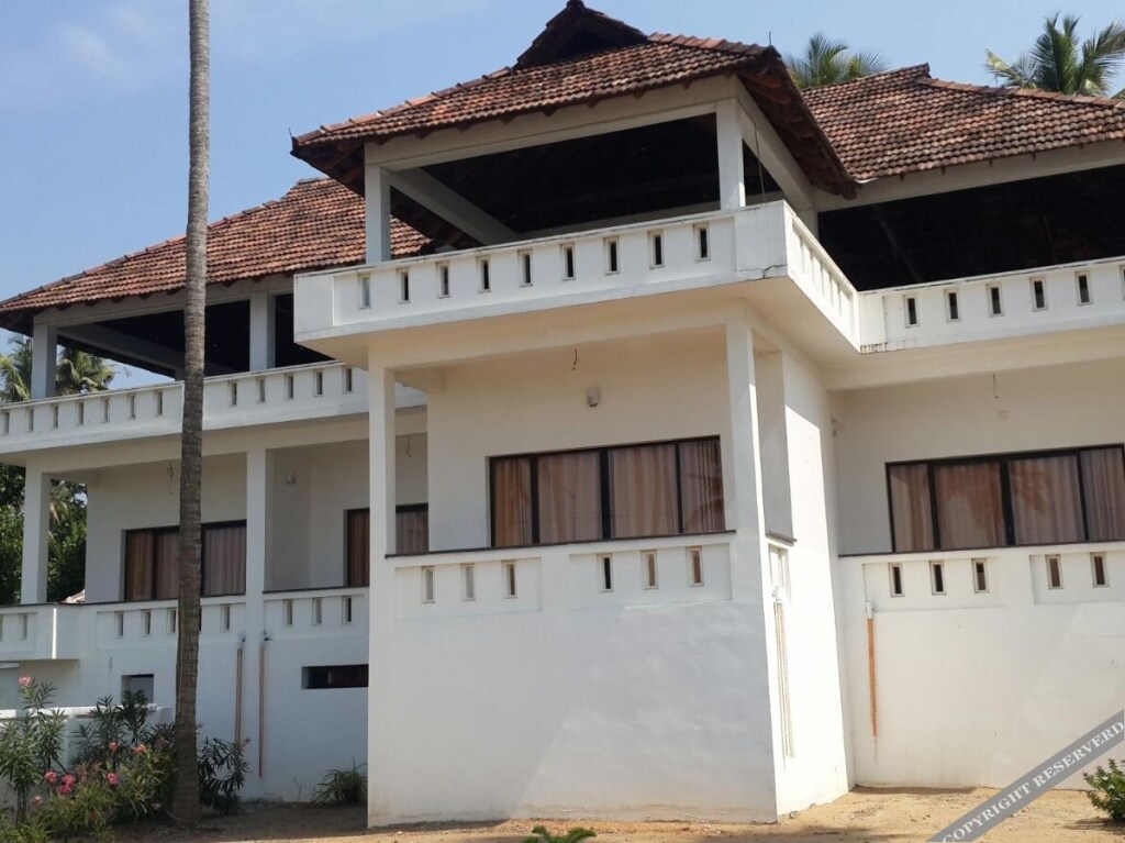 Коччи: Cherai Beach Palace