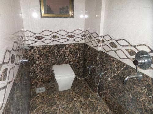 Пуна: Hotel Ambience Inn