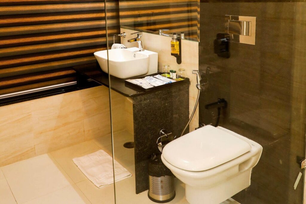 Нашик: Kyriad Hotel Nashik by OTHPL