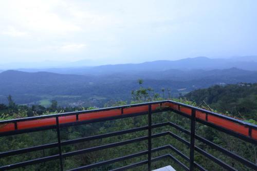 Мадикери: kollanoor guest house