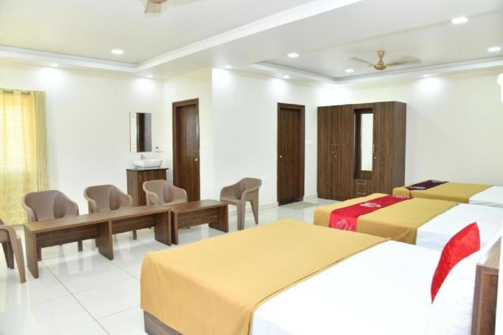 Palahalli: SSR Residency