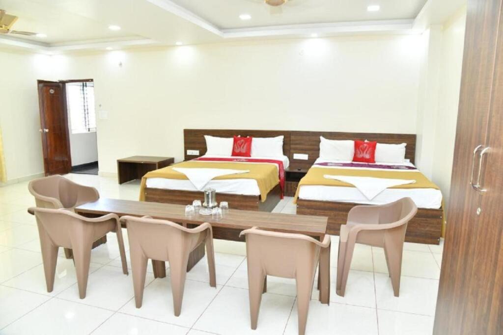 Palahalli: SSR Residency