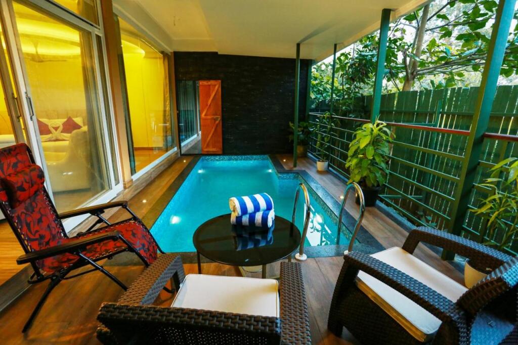 Султан-Батери: Kuruva Island Resort And Spa - By KABINI BREEZE, Wayanad
