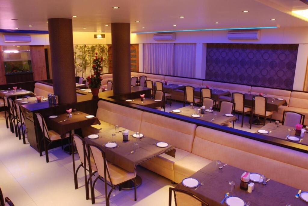 Сатара: Hotel Rajtara