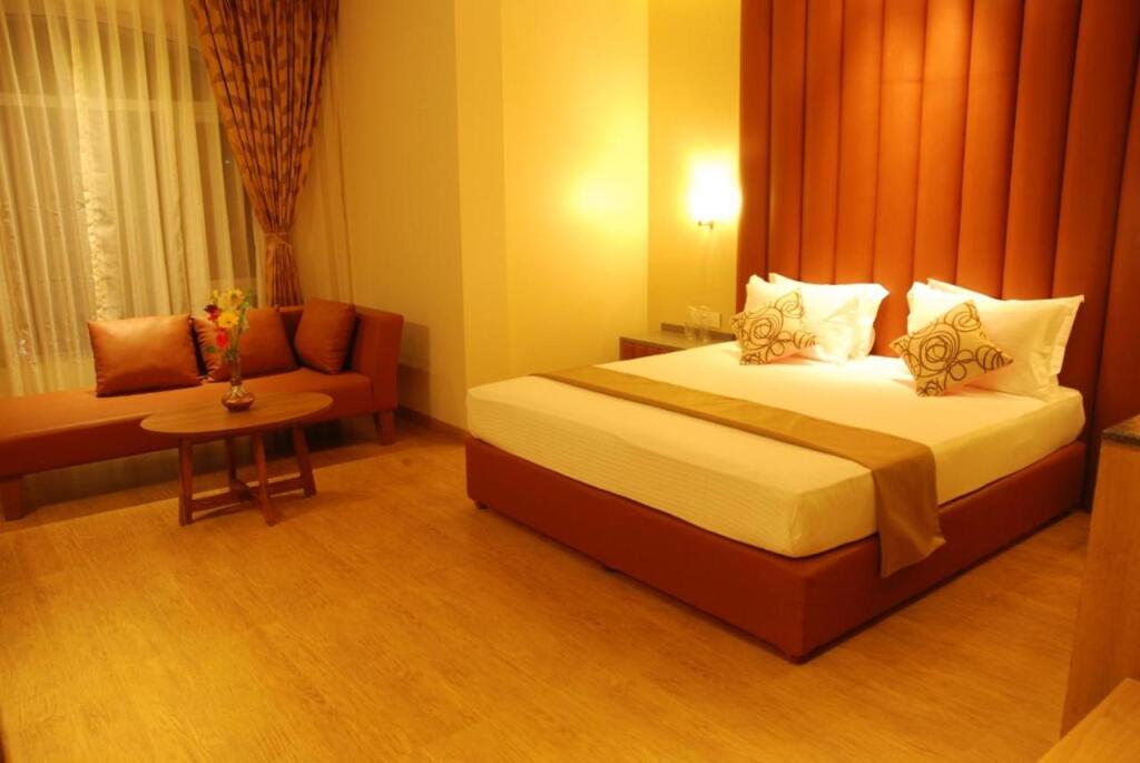 Сатара: Hotel Rajtara