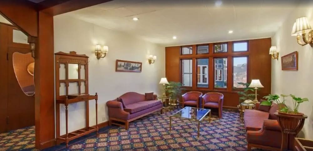 Шимла: Clarkes hotel, A grand heritage hotel since 1898