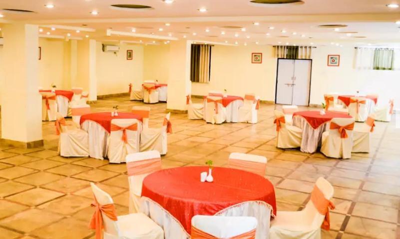 Читторгарх: Hotel Shalimar Palace Inn