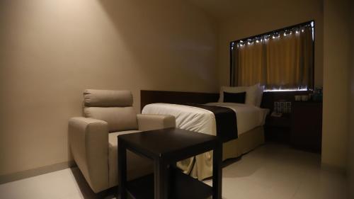Тхане: Shree Yash Residency